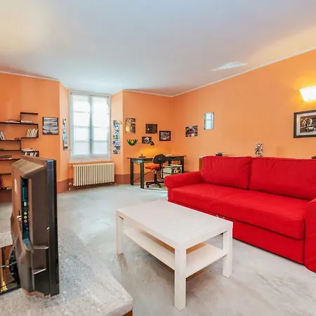 La Casa Di Finalborgo 4 Posti In Centro Borgo Διαμέρισμα *